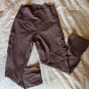 Alo Leggings